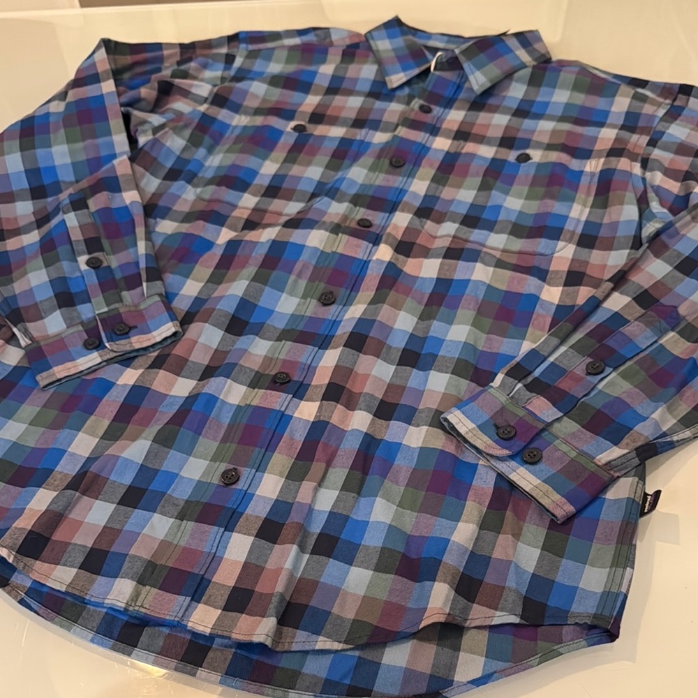 Patagonia Blue, Purple, and Green Plaid Cotton Button Down Shirt - size M